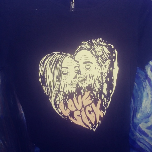 Michelle By Commune Small Zombie Love Sick Tee - Picture 4 of 8